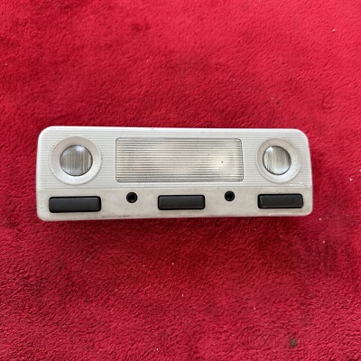 BMW E39 Innenbeleuchtung Leselampe Vorne 83695 525d touring Bj 2002 2404437 .