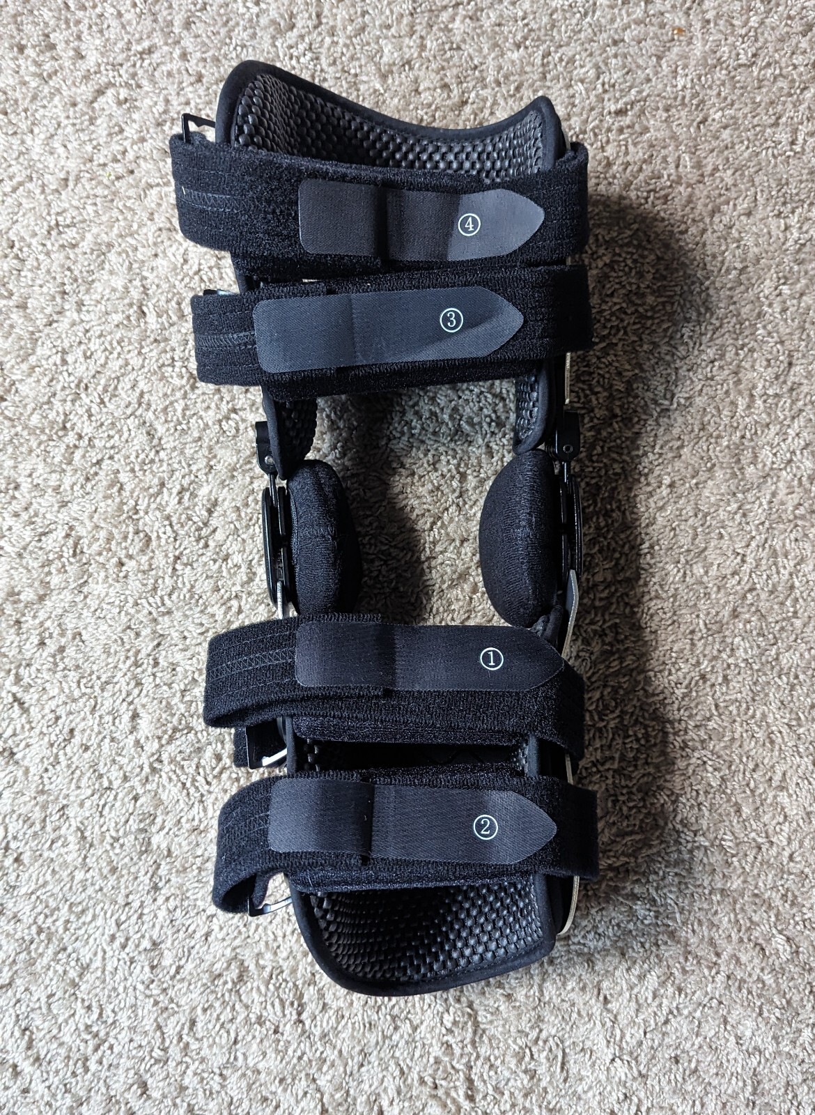 ISO Preferred Medium LEFT OA Dual Upright ROM Hinge Knee Brace ISO-KN221L
