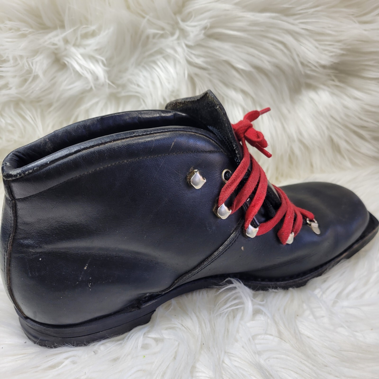Vintage Norway Norrona AllLeather 3Pin Cross Country Ski Boots Men's