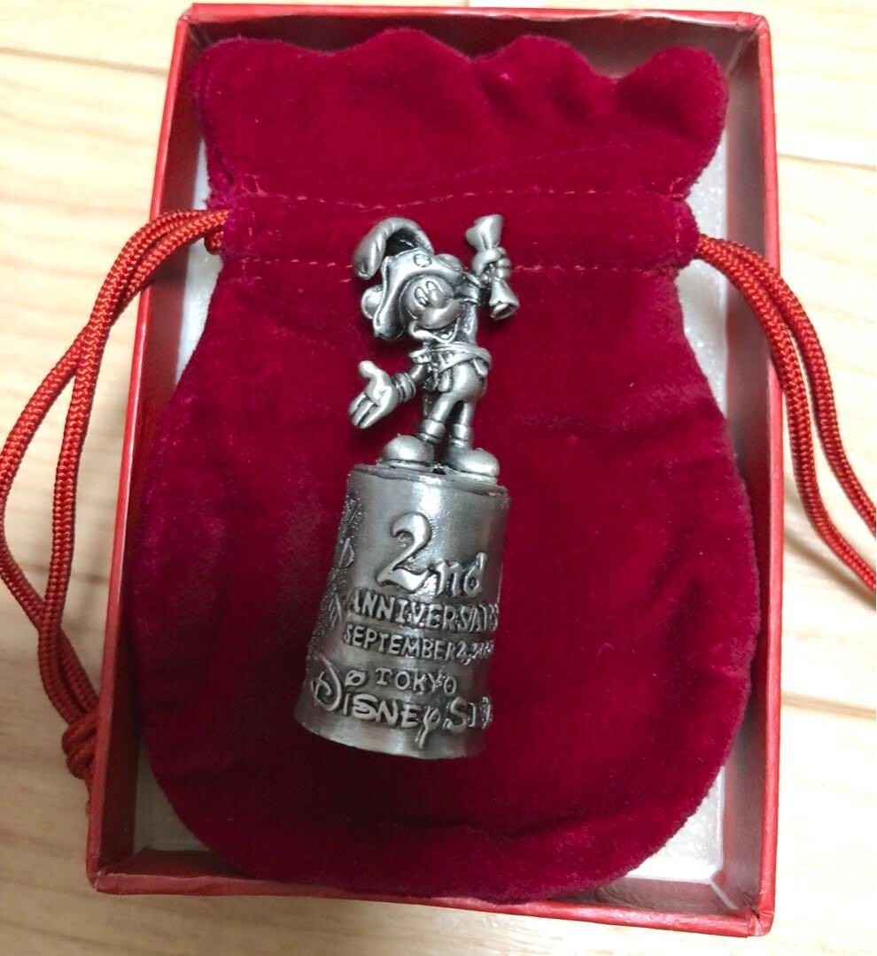 Tokyo DisneySea 2nd ANNIVERSARY Thimble Mickey Mouse Character 