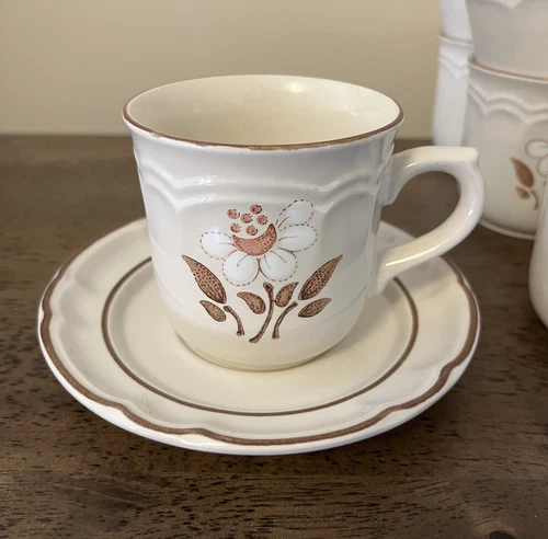 (3) Vintage Hearthside Cumberland Mayblossom Flat Cup and Saucer Sets 3 1/4"