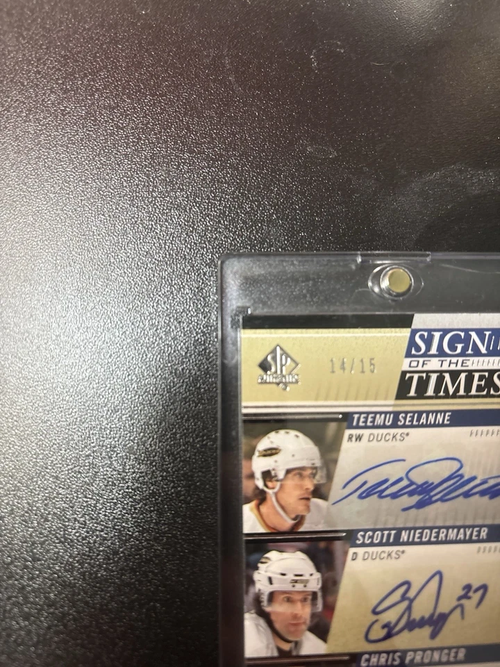 Teemu Selanne/Scott Niedermayer/Chris Pronger Sign Of The Times 14/15 - Image 3 of 4