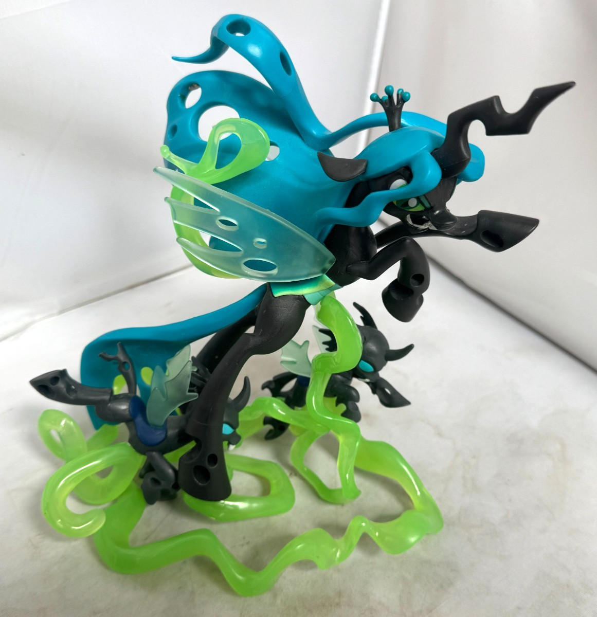 My Little Pony Fan Series Queen Chrysalis & Changelings MLP 2016 EXCELLENT COND