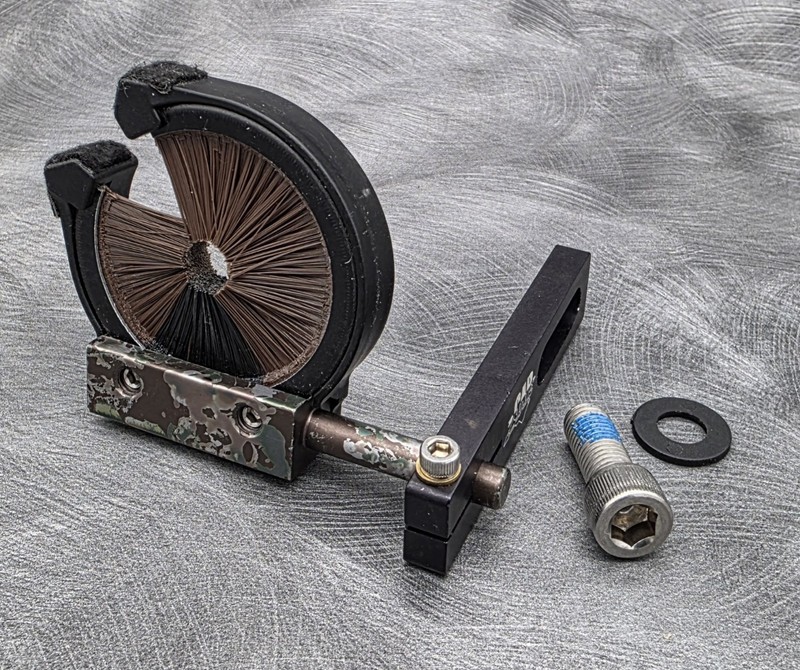Carolina Archery Whisker Biscuit RH with Upgraded Stainless Steel Hardware 