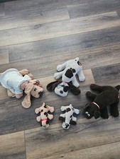 1985 A vintage pound puppies Lot. Near mint dog collars, And mail order dog tags