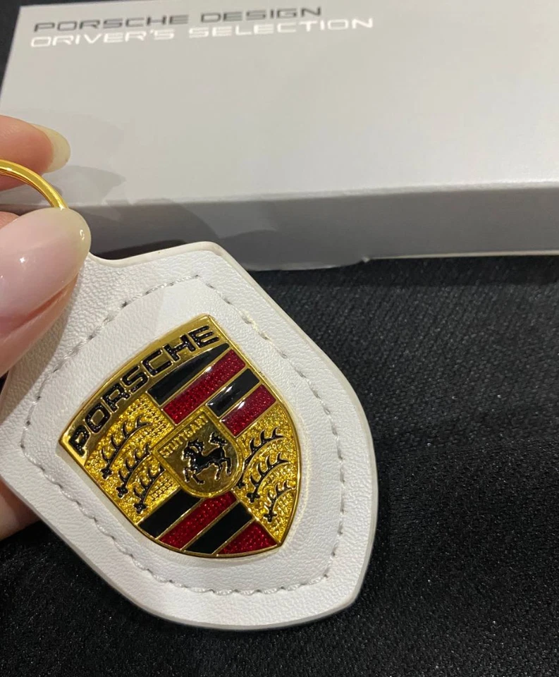 NUEVO Llavero con escudo de cuero genuino Porsche - Llavero blanco OEM WAP0500950E Foto 4 de 4