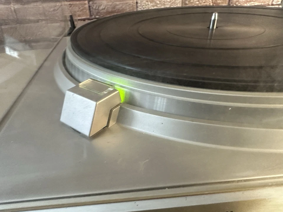 Dual CS 617 Quartz Direct Drive Mit Haube CS617 Silber - Bild 4 von 4