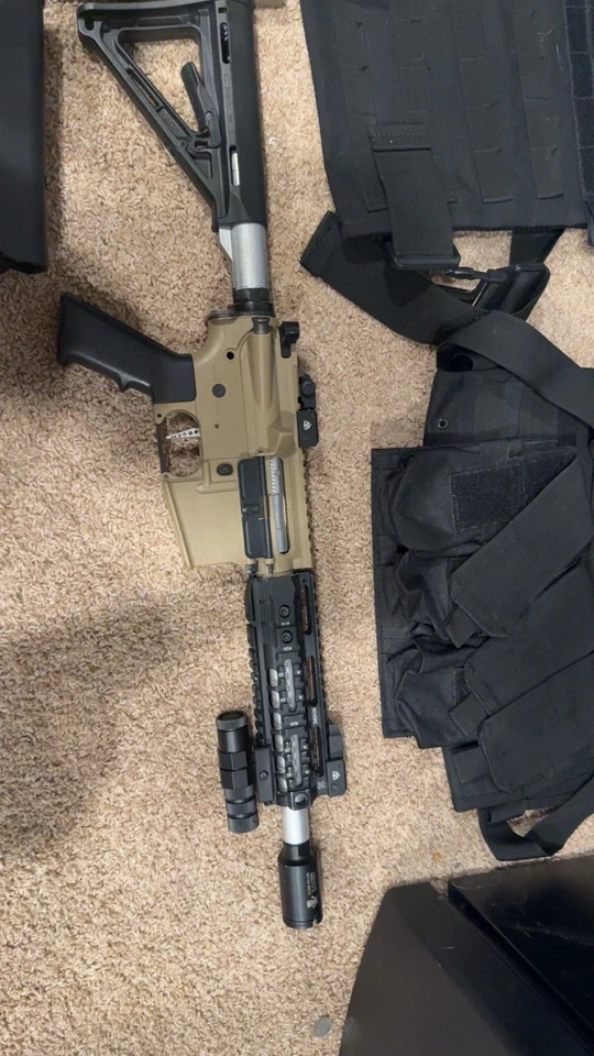 Airsoft Lot G&G Cqbs Mini Modified Rifle With G&G Mags And More - Image 2 of 3