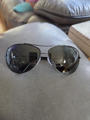Mens New Ray Ban Aviator Sunglasses. RB3293. 63mm black, green lenses.