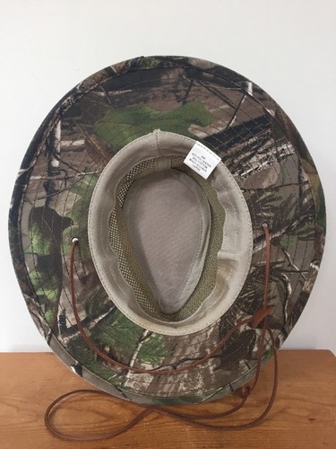 Real Tree Camouflage Mesh Vented Brimmed Hiking Hunting Hat L 24" Leather Strap - Picture 5 of 9