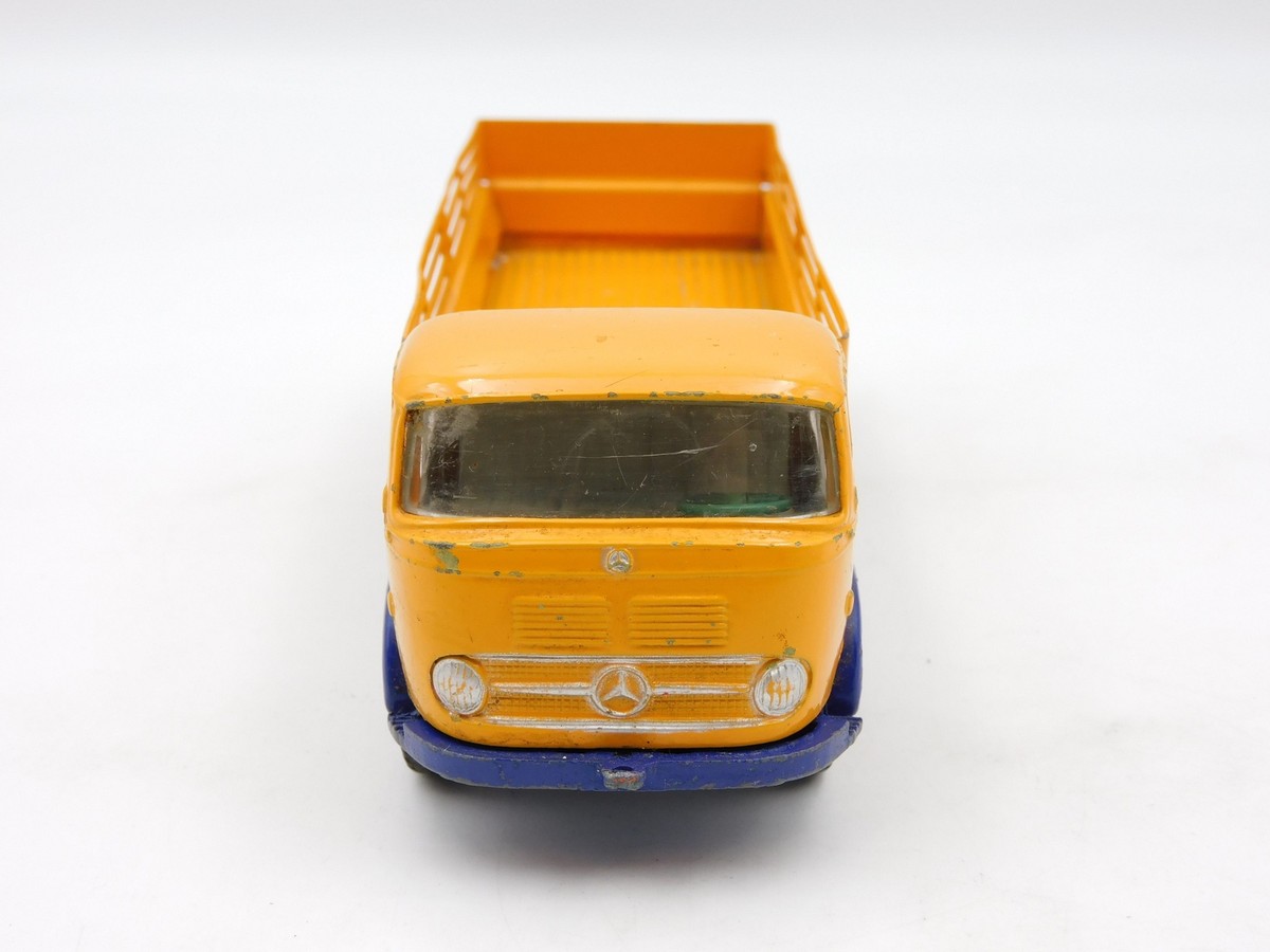 Camion Tekno Mercedes Kosangas LP332 – 1/43, Vintage 1960, Danemark, Jaune