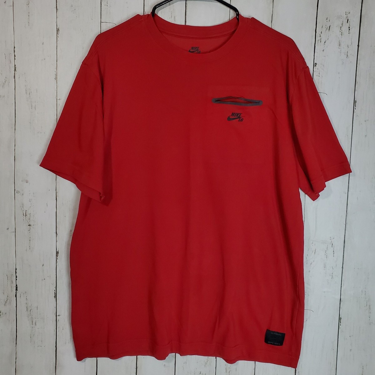 Mens Nike SB Red T-Shirt DRI-FIT Internal Pocket Tee Sz XL 632391-687 *Read*