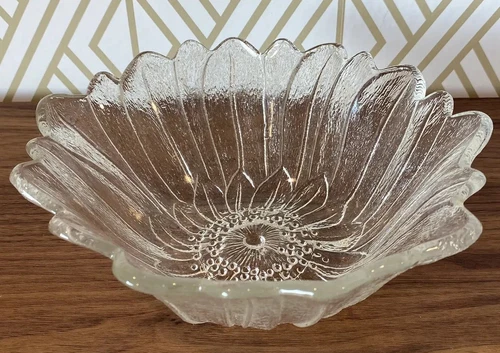 Vintage INDIANA GLASS Nappy Lily Pons Clear Glass Bowl Deep Nappy 7” W