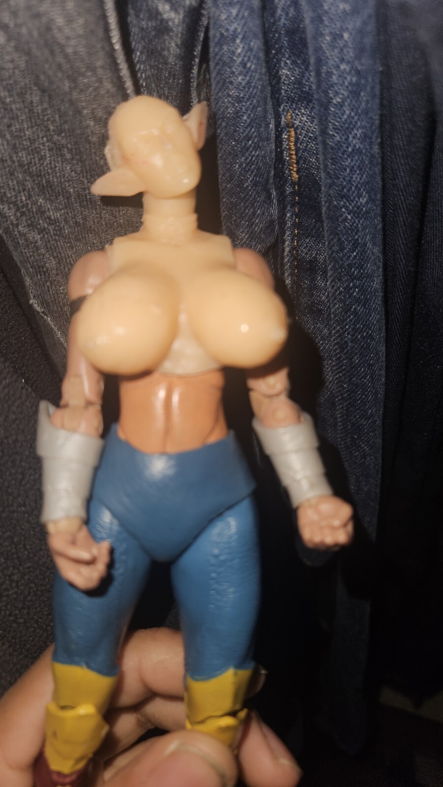 Imprecion De Resina elf head and bust, big breasts in new printing