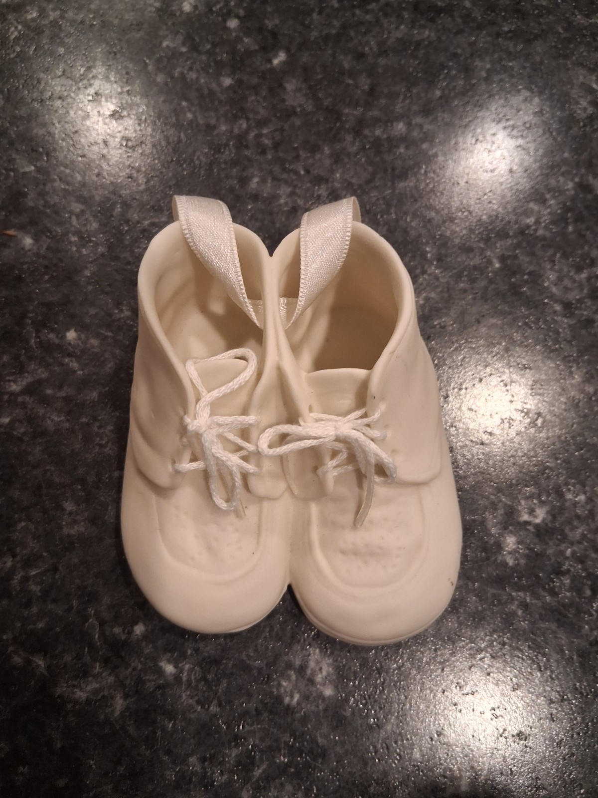 Vtg 80s Department 56  "Baby's 1st Christmas" Ornament Porcelain Baby Shoes 3"