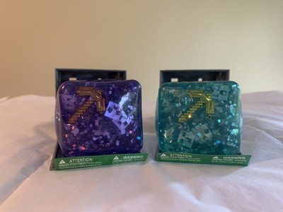 2 Minecraft Jelly Cubes - Purple & Teal w/ Gold Pickaxe - 1/48 Chase 