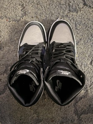 Nike Air Jordan 1 Retro High OG Satin Shadow Size 11W (never worn box is bent)