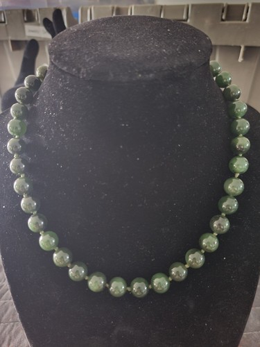 14K Yellow Gold Nephrite Jade Bead Necklace Earrings Set 16” 50g Vintage