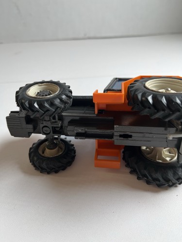 Vintage Britains Renault 145-14 Farm Tractor Orange Black - Picture 7 of 8
