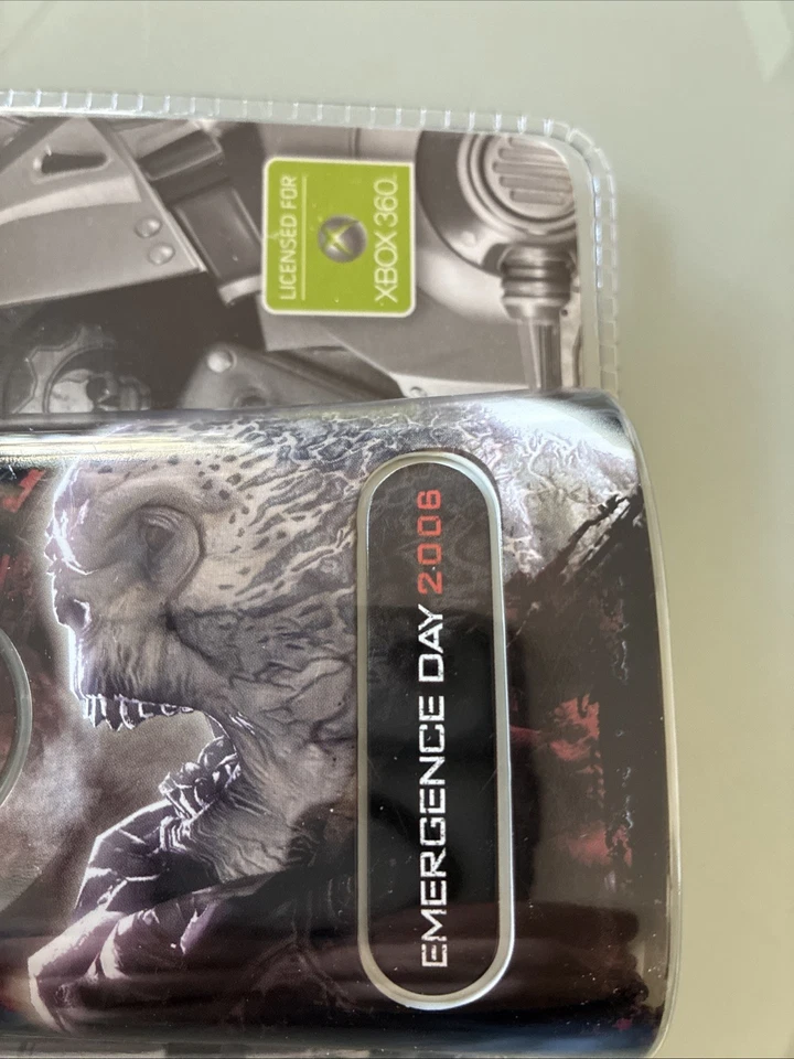 Consola Gears of War Xbox 360 Emergence Day MadCatz Skinz placa frontal nueva Foto 2 de 3