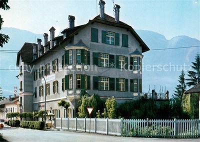 Egna Inn To Train Station