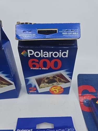 Lot of 6 Polaroid 600 Instant Film - Picture 6 of 7