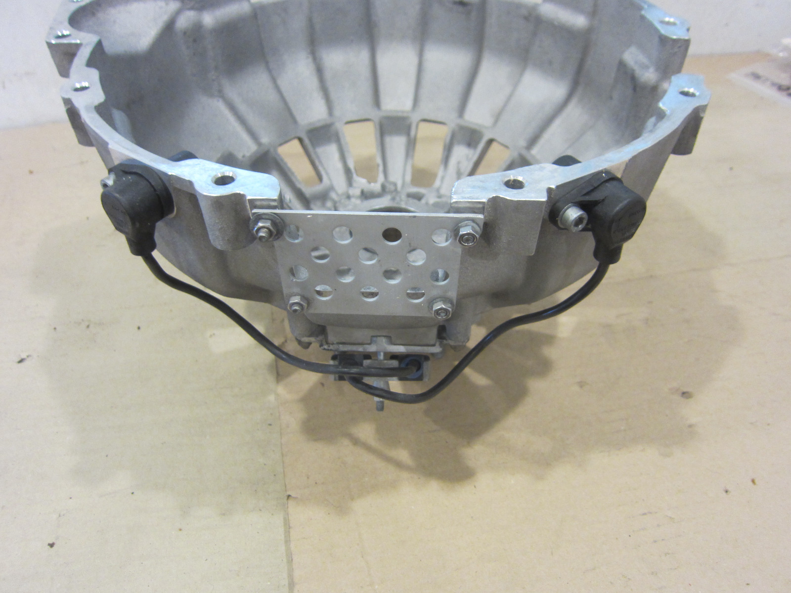 Ferrari 456 - Clutch / Bell Housing With Sensors - P/N 153201  / 151317