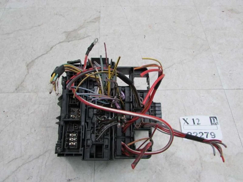 1992 93 94 95 96 97 98 1999 S420 Under Hood Hazard Warning Control Unit Fuse Box - Image 4 of 4