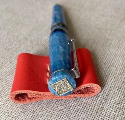 DELTA Marina Piccola Capri Blue Twisted Ballpoint Pen (No