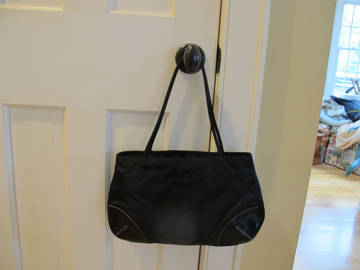 PRADA NERO TESSUTO BAG - MEDIUM BLACK NYLON BAG WITH LEATHER PRADA NERO TESSUTO BAG - MEDIUM BLACK NYLON BAG WITH LEATHER