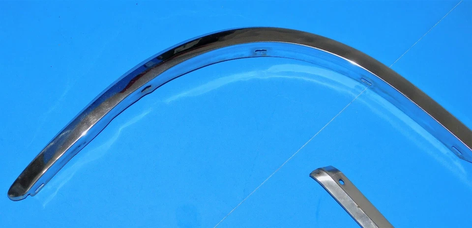 Oldsmobile Starfire 1964 OEM guardabarros delantero moldura de rueda abierta - LH Foto 4 de 4
