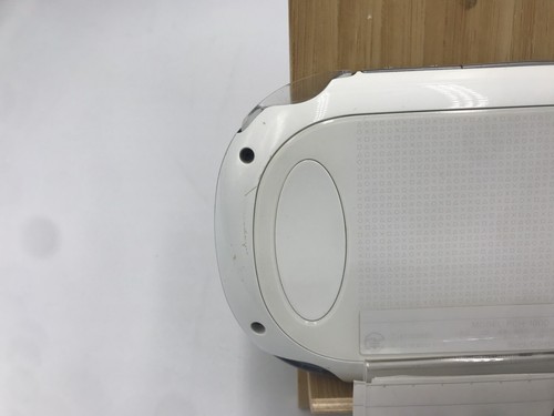 Sony PS Vita Crystal White PCH-1000 ZA02 Playstation Wi-Fi con caricatore + s... - Foto 9 di 12