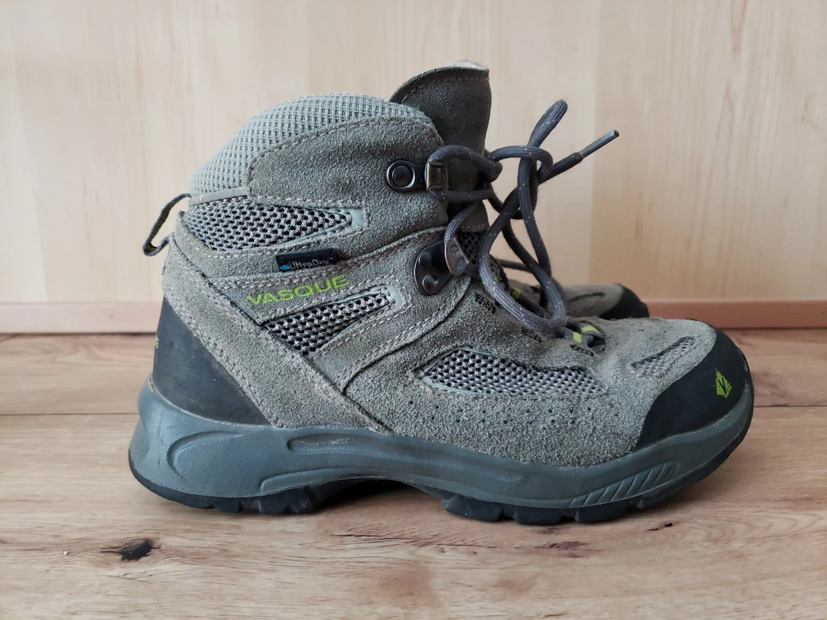 Vasque kids store hiking boots