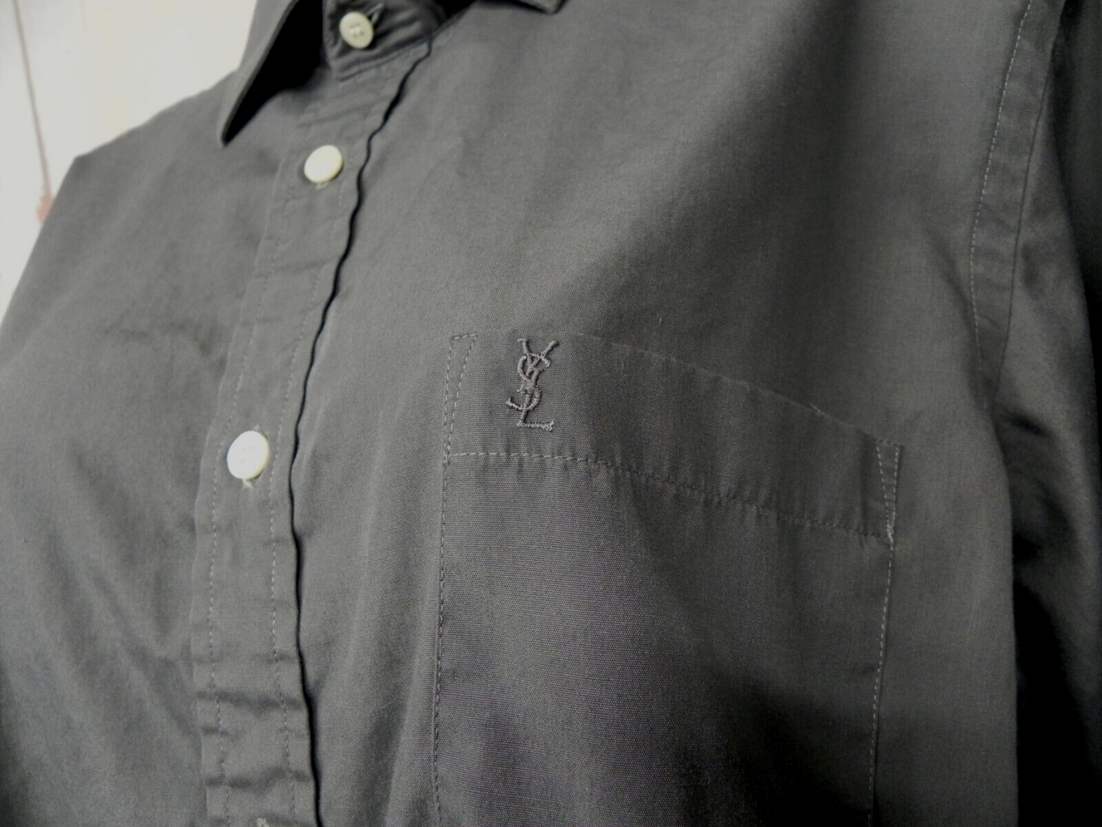 YVES SAINT LAURENT Camicia grigia manica lunga con bottoni uomo 15 5" 32 33