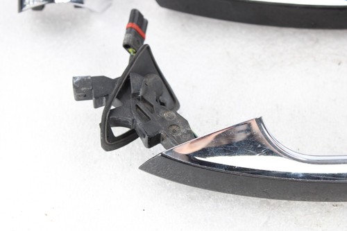 ๐ 2013-2016 MERCEDES GL450 GL550 FRONT LEFT & RIGHT CHROME & BLACK DOOR HANDLES - Picture 6 of 18