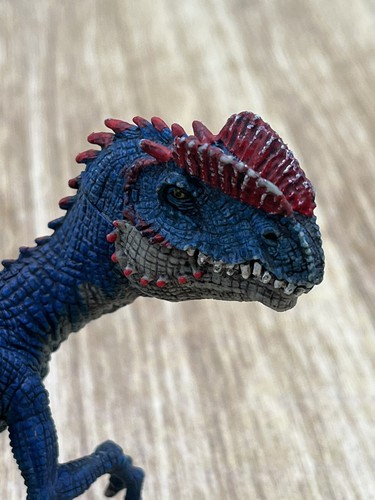 Schleich Modern Dilophosaurus Dinosaur Model Mint Shape Display Worthy - Picture 3 of 5