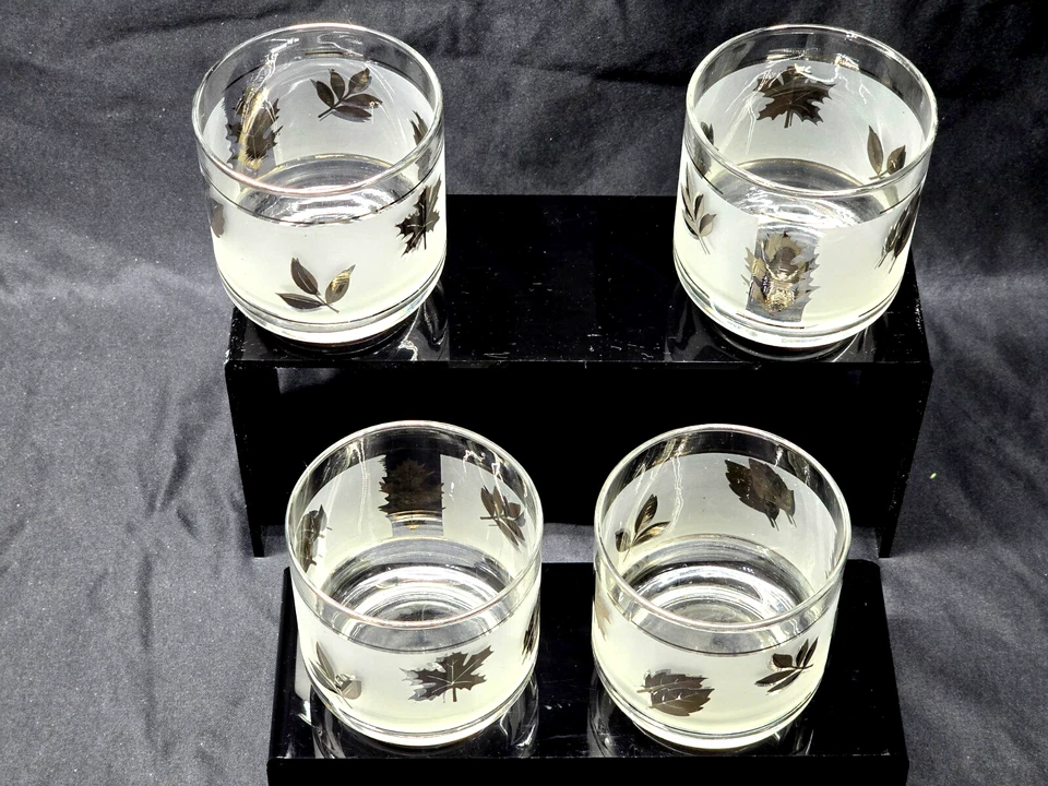 Vintage LIBBEY 3" Folha de Prata À Moda Antiga On The Rocks Vidro - Estado Perfeito Conjunto de 4 - Imagem 2 de 4