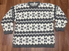 Vintage 100 Wool Sweater Aztec Nordic Made in Ecuador Oversized Unisex