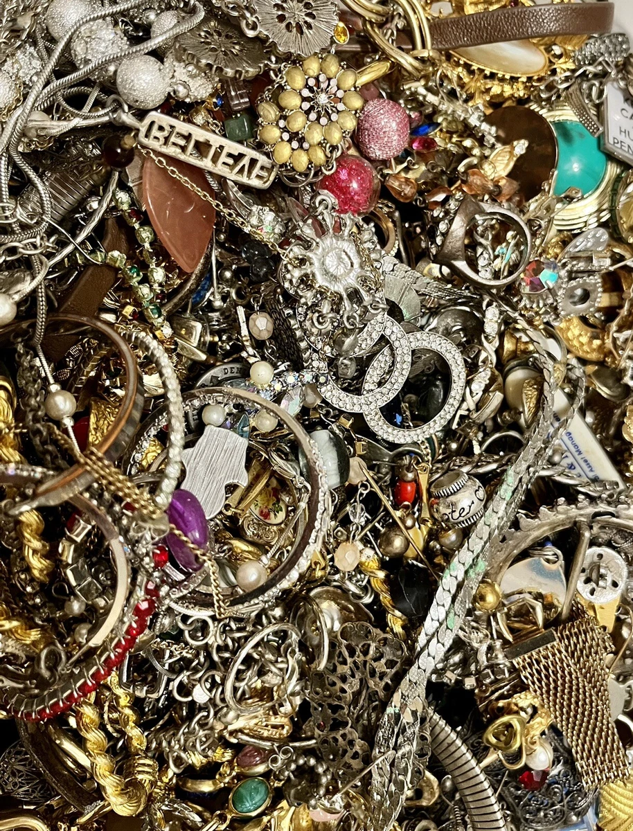 Broken gold shop jewelry for sale