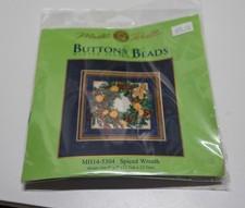 Mill Hill Buttons and Beads Winter Kit Spiced Wreath