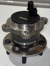 Wheel Bearing and Hub Assembly Moog 512499 thumbnail 3