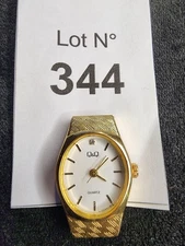 Q&Q Quartz Watch Gold Tone Textured Case White Dial Japan Movement Parts Repair