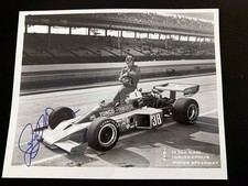 Dan Wheldon Memorial Auction to Benefit Late Racer's Family 21