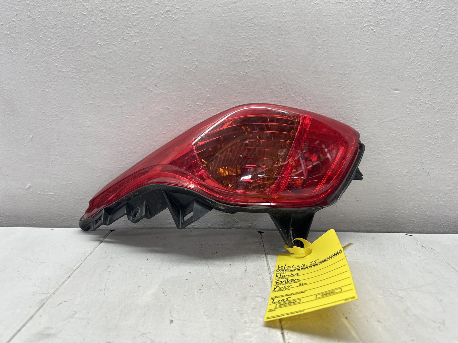FANALE STOP POSTERIORE PER HONDA Forza 250cc X (05>07)
