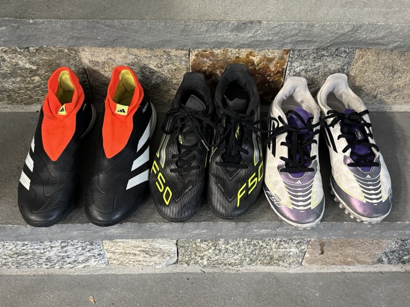 LOT OF 3 - MEN’S US 8 - Adidas Predator & F50 SOCCER CLEATS/TURF LOT OF 3 PAIRS