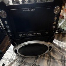 Karaoke USA GF842 Bluetooth Karaoke System, SD Card Slot, USB, Black