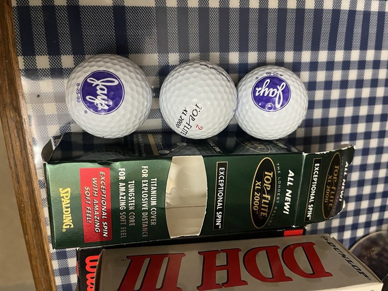Unused Sleeve Of 3 Jay’s Potato Chips Top-Flite XL 2000 Golf Balls