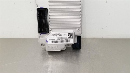 21 FORD MUSTANG GT SYNC COMMUNICATION CONTROL MODULE LR3T14G370BLM - Picture 5 of 12