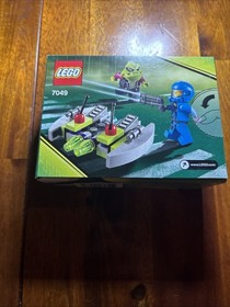 LEGO Space Alien Conquest Alien Striker