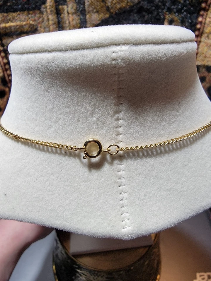 Vintage Bloodstone Oval Shape Cabochon Necklace Gold Tone 21” - Image 4 of 4